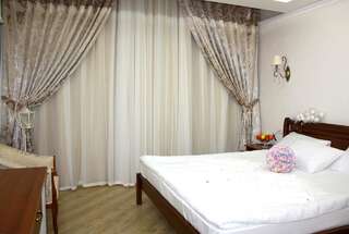 Отель Olimp Tayirove Двухместный номер с 1 кроватью или 2 отдельными кроватями и балконом-4